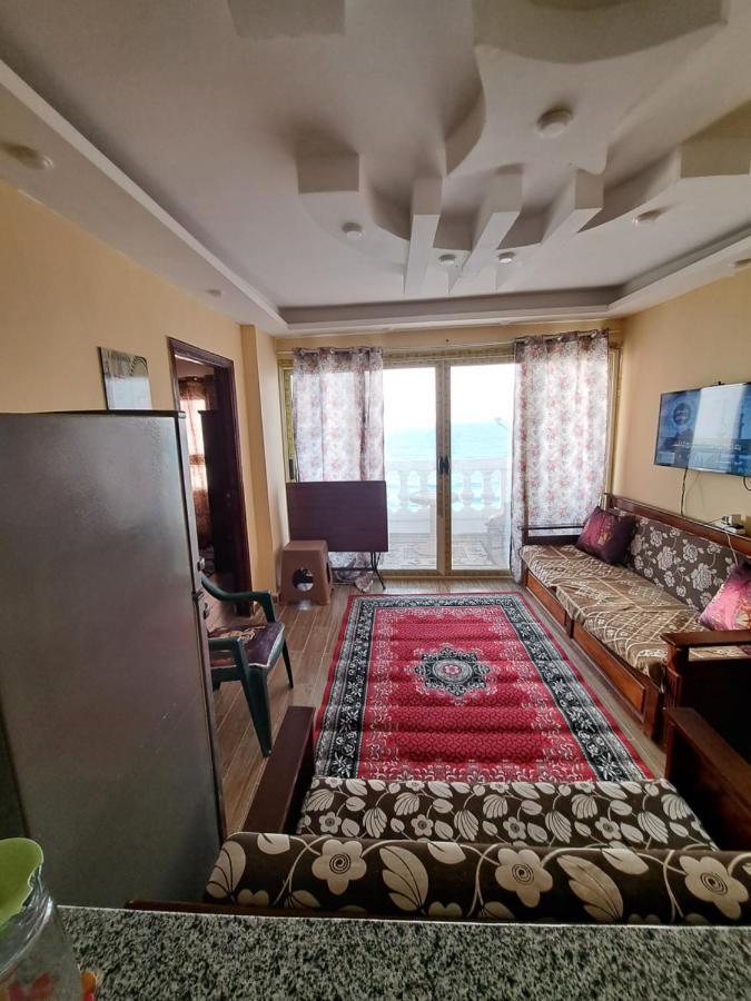 Panorama Apartment With A Charming Sea And Swimming Pool View Near Alexandria With Free Wifi شقة باطلالة ساحرة على البحر وحمام السباحة Bagian luar foto